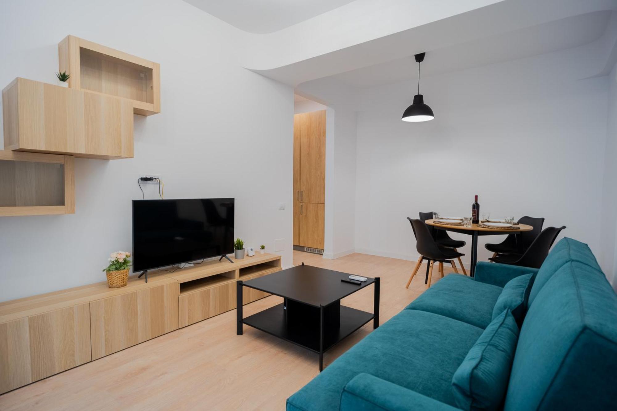 Amazing View Apartments - Iuliu Maniu & Politehnica Park Bukarest Exteriör bild